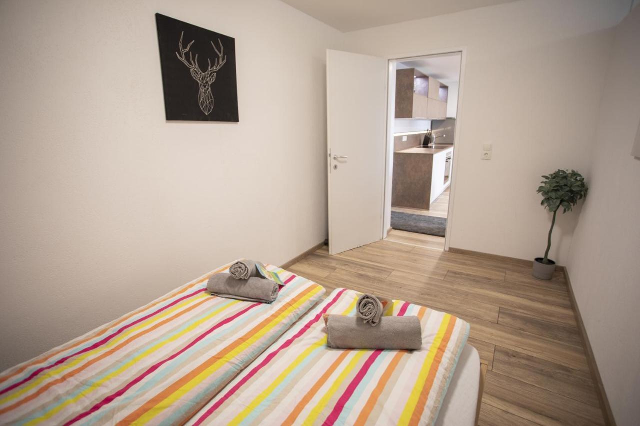 Modern Old Town Apartment Hall in Tirol Exterior foto